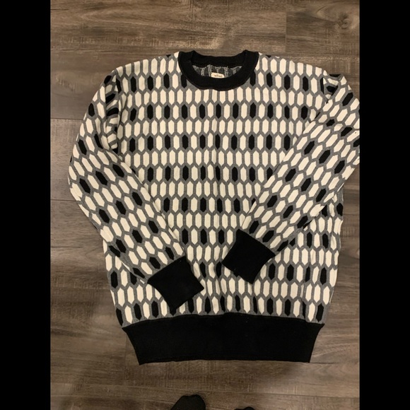 Wilfred /Aritzia sweater